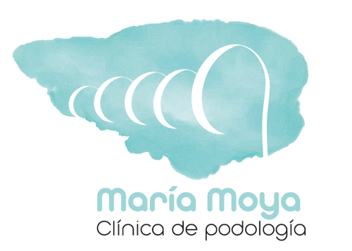 Logo de Clínica de Podología María Moya Argente.