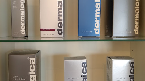 Logo de Elysee foot & skin care.