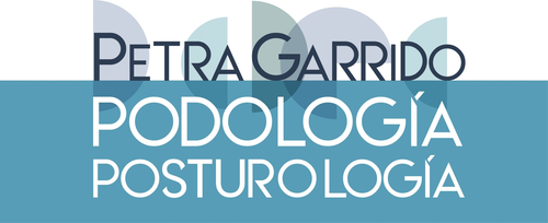 Logo de Petra Garrido Podología y Posturología.